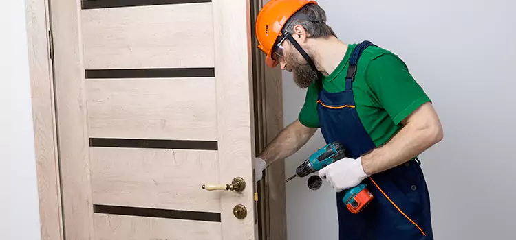 Replace Internal Door Handle with Lock West Memphis